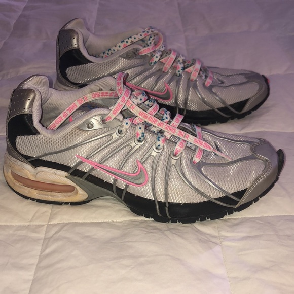 3/$20 or 5 for $25 Bundle Sale❗️ Nike Tennis Shoes, Sz 6.5